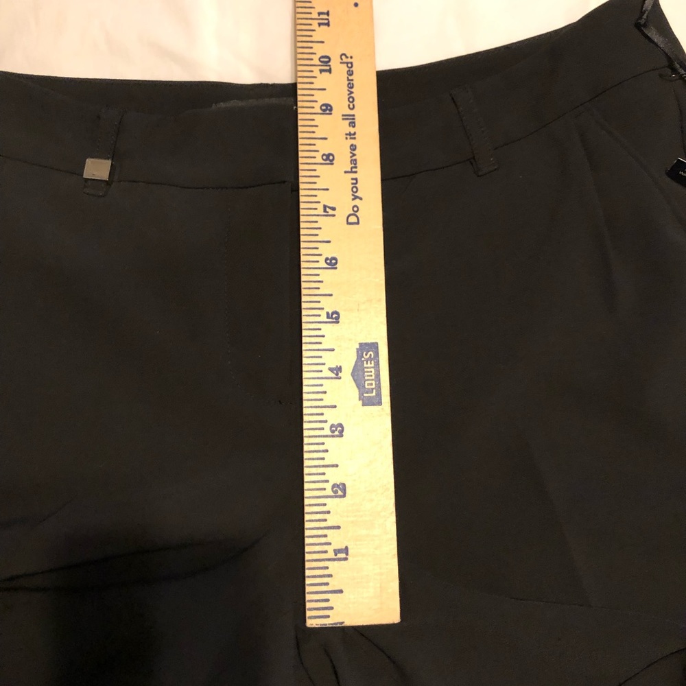 White House Black Market Soft Drape 6” Shorts - Picture 12 of 13